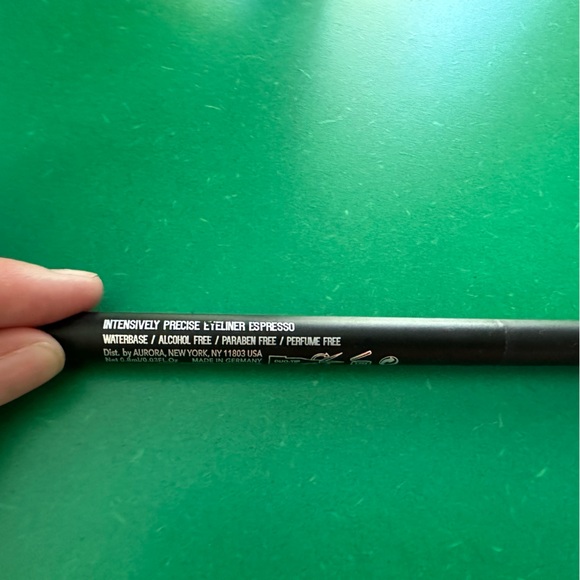 Aurora Intensely Precise Eyeliner in Espresso - Picture 6 of 6